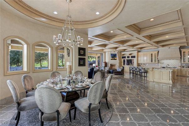 Chandelier, Dining room, Interior, Kitchen, Living room, Pendant Lights, Recessed Lighting