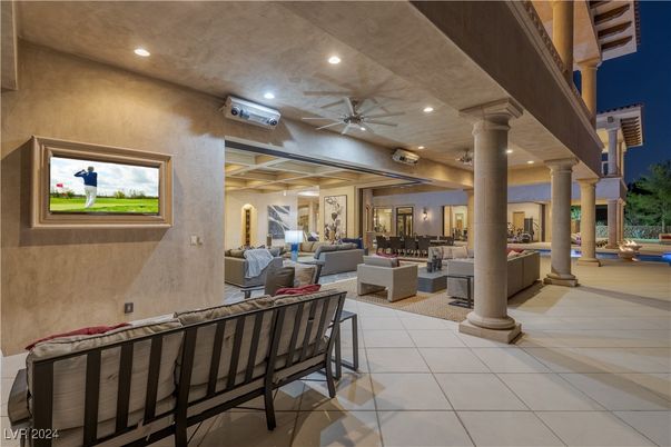 Exterior, Recessed Lighting