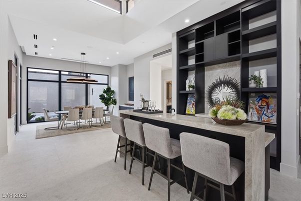 Dining room, Interior, Pendant Lights, Recessed Lighting