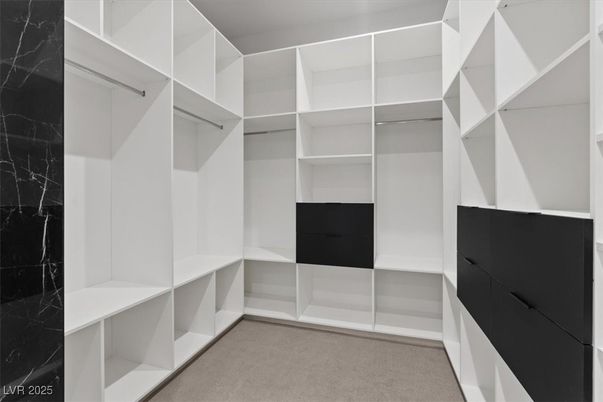 Interior, Walk-in Closets