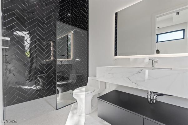 Bathroom, Glass Shower, Interior