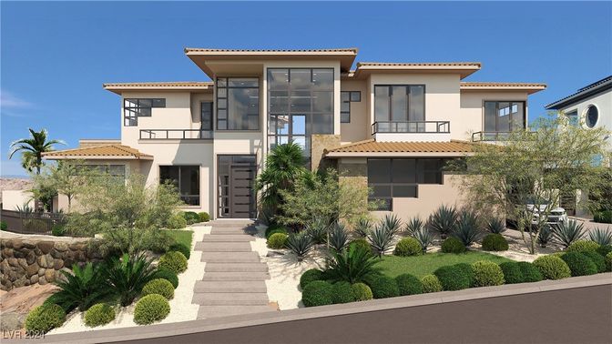 Exterior, Facade, Mediterranean