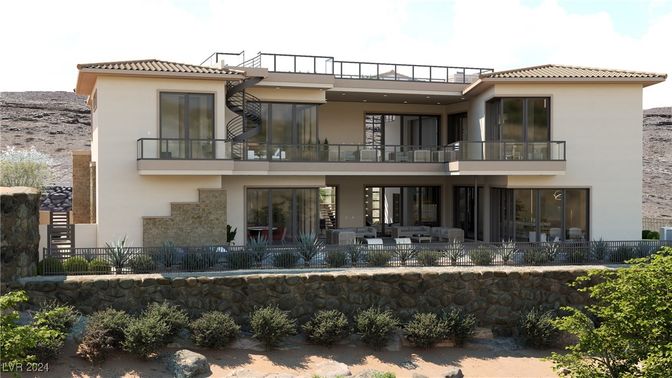 Exterior, Facade, Mediterranean