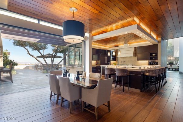 Dining room, Interior, Kitchen, Recessed Lighting, Stainless Steel Appliances, Wooden Ceilings, Wood Texture Flooring