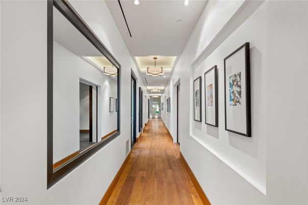 Interior, Pendant Lights, Recessed Lighting, Wood Texture Flooring