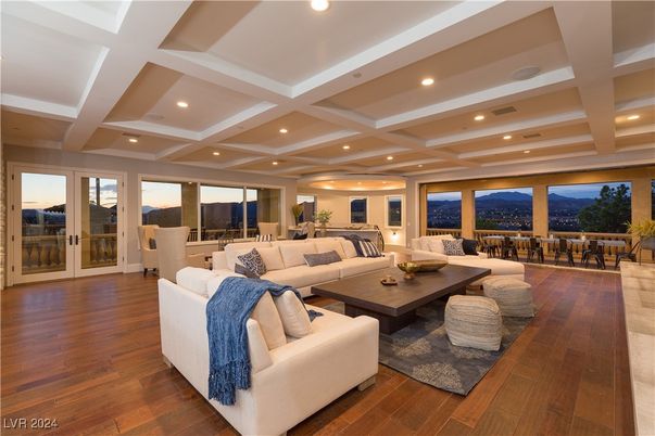 Dining room, Interior, Living room, Recessed Lighting, Wood Texture Flooring