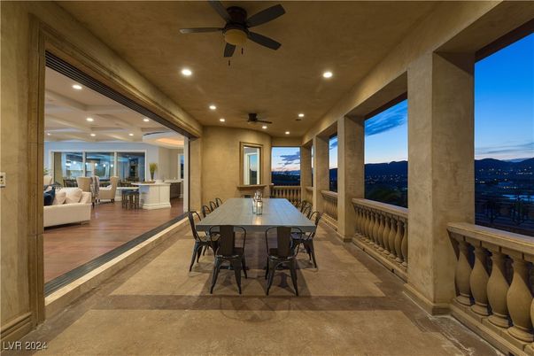 Dining room, Interior, Living room, Recessed Lighting, Wood Texture Flooring