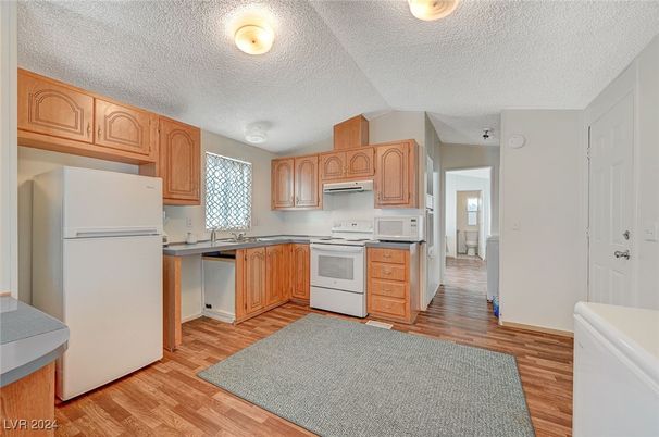 Interior, Kitchen, Wood Texture Flooring