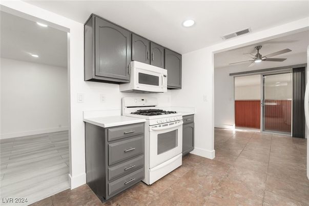 Interior, Kitchen, Recessed Lighting