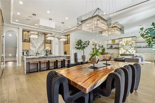 Chandelier, Dining room, Interior, Pendant Lights, Recessed Lighting, Wood Texture Flooring