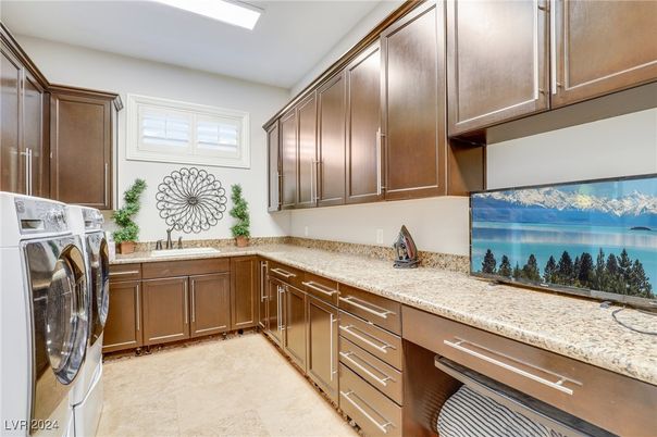 Interior, Washer