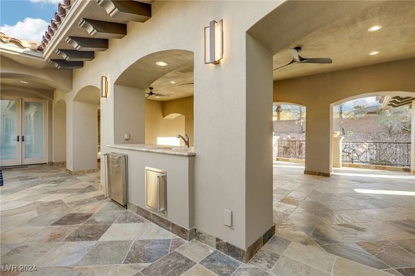 Exterior, Recessed Lighting