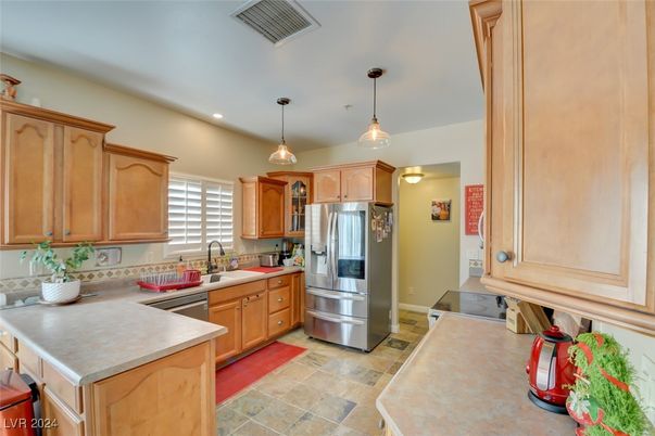 Interior, Kitchen, Pendant Lights, Recessed Lighting, Stainless Steel Appliances