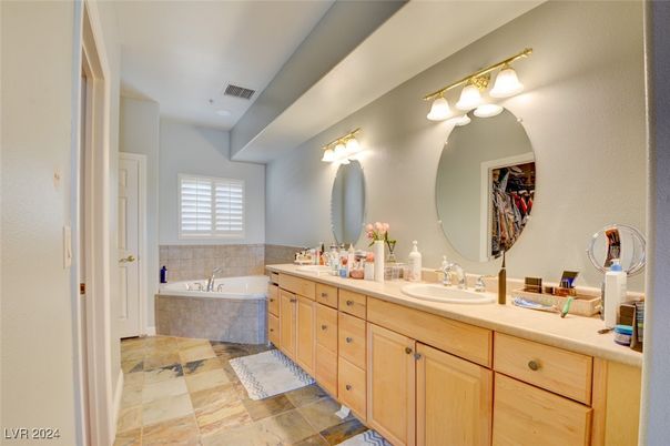 Bathroom, Dual Sink Vanities, Interior