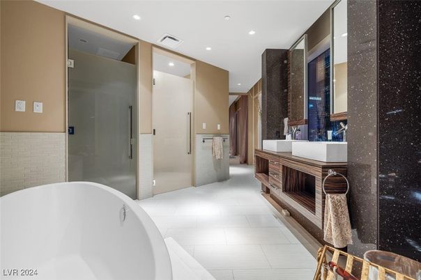 Bathroom, Free Standing Baths, Glass Shower, Interior, Recessed Lighting