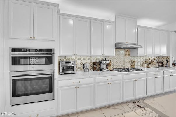 Interior, Kitchen, Marble, Stainless Steel Appliances
