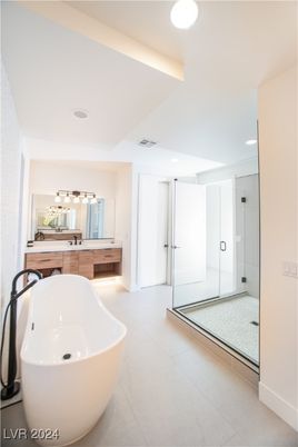 Bathroom, Dual Sink Vanities, Free Standing Baths, Glass Shower, Interior, Recessed Lighting