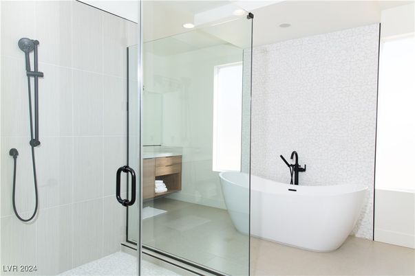 Bathroom, Free Standing Baths, Glass Shower, Interior, Recessed Lighting