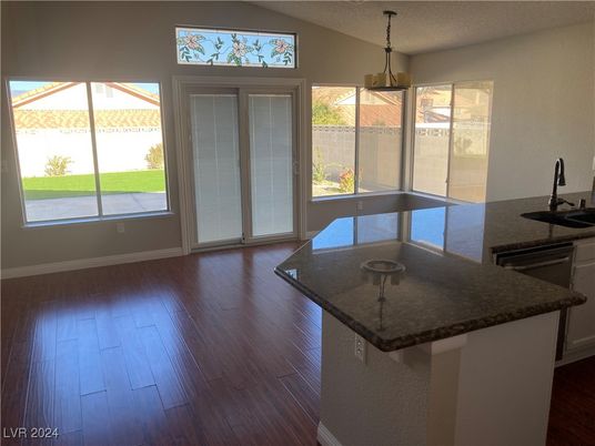 Interior, Kitchen, Pendant Lights, Wood Texture Flooring