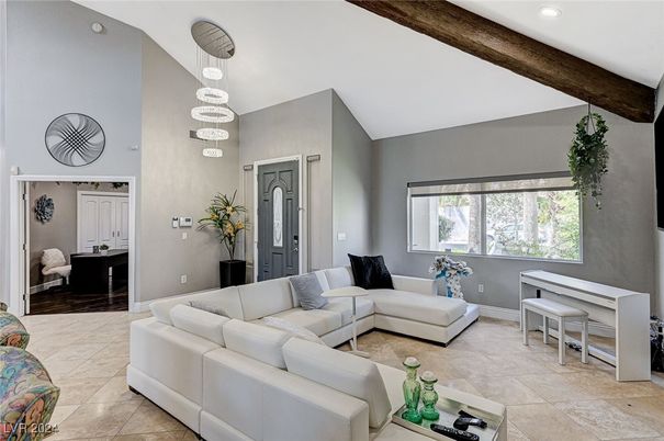 Interior, Living room, Pendant Lights, Recessed Lighting