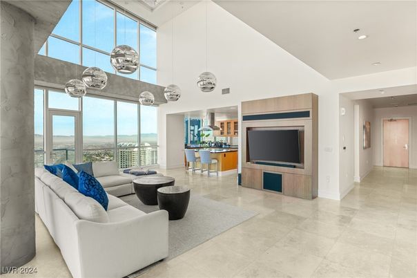 Interior, Living room, Pendant Lights, Recessed Lighting
