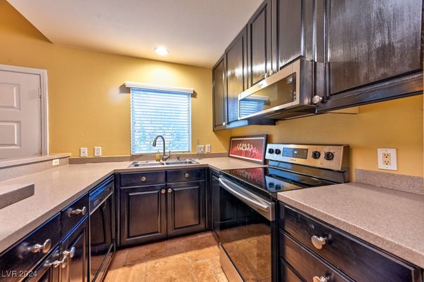Interior, Kitchen, Recessed Lighting
