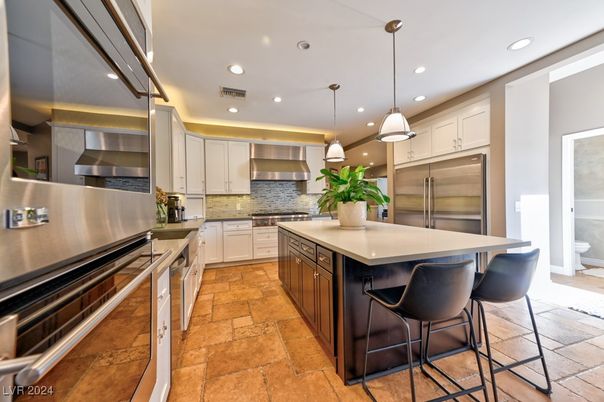 Interior, Kitchen, Pendant Lights, Recessed Lighting, Stainless Steel Appliances