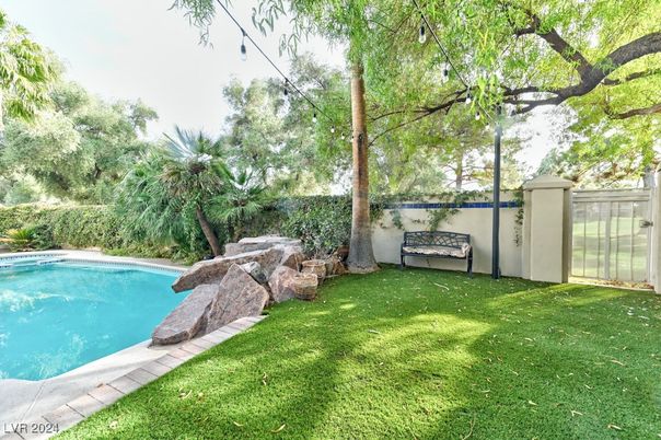 Backyard, Exterior, Pool