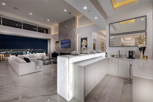 Interior, Living room, Marble, Marble Walls, Recessed Lighting