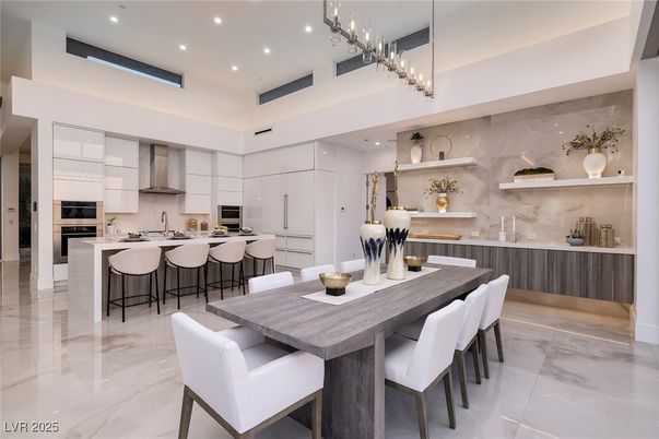 Dining room, Interior, Kitchen, Recessed Lighting, Stainless Steel Appliances