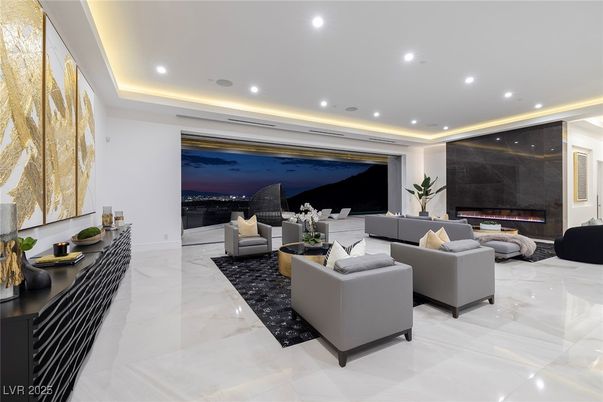 Fireplace, Interior, Living room, Recessed Lighting