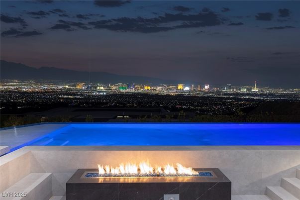 Exterior, Pool, Other