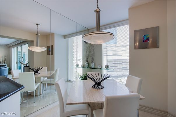Dining room, Interior, Pendant Lights