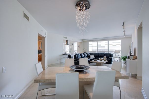 Dining room, Interior, Living room, Pendant Lights