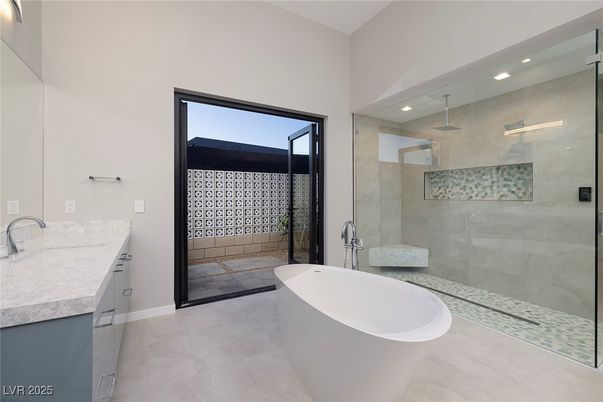 Bathroom, Dual Sink Vanities, Free Standing Baths, Glass Shower, Interior, Recessed Lighting