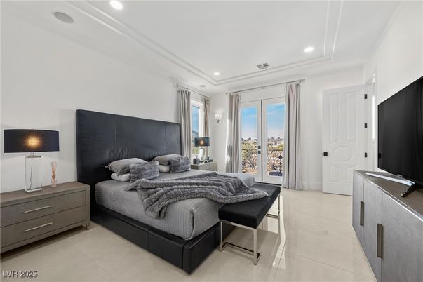 Bedroom, Interior, Recessed Lighting