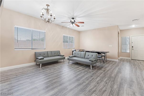 Chandelier, Dining room, Interior, Recessed Lighting, Wood Texture Flooring