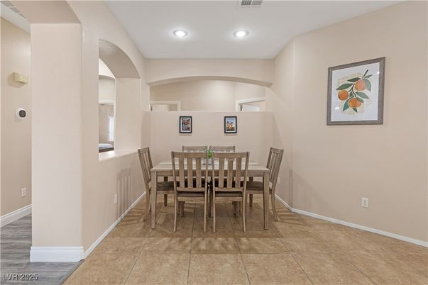 Dining room, Interior, Recessed Lighting