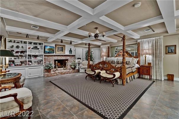 Fireplace, Interior