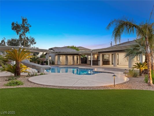 Backyard, Exterior, Pool