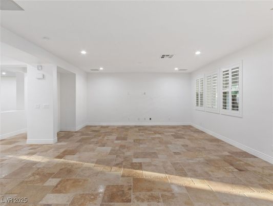Empty room, Interior, Recessed Lighting