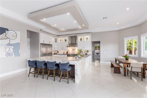 Dining room, Interior, Kitchen, Recessed Lighting, Stainless Steel Appliances
