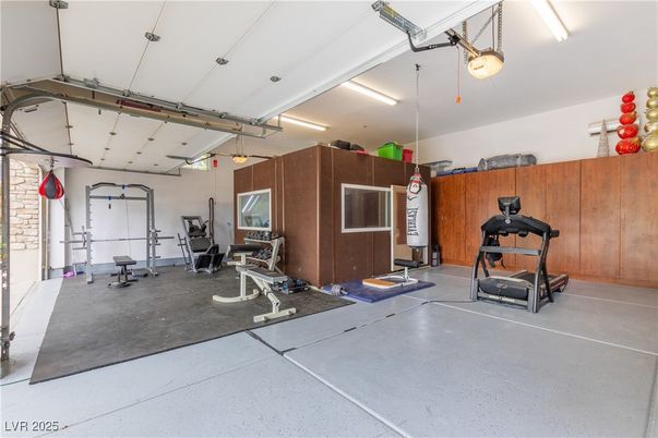 Fitness Equipment, Garage, Interior