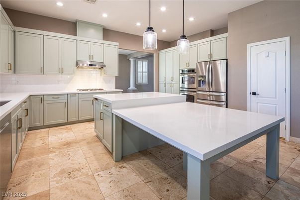 Interior, Kitchen, Pendant Lights, Recessed Lighting, Stainless Steel Appliances