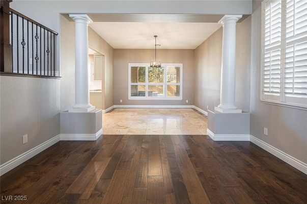 Chandelier, Empty room, Interior, Wood Texture Flooring
