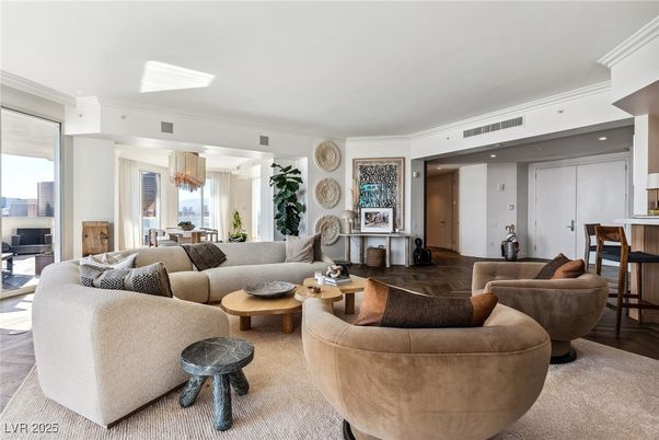 Chandelier, Dining room, Interior, Living room, Recessed Lighting, Wood Texture Flooring
