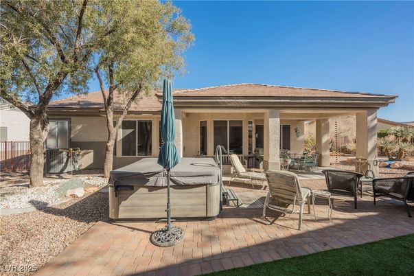 Exterior, Hot Tub