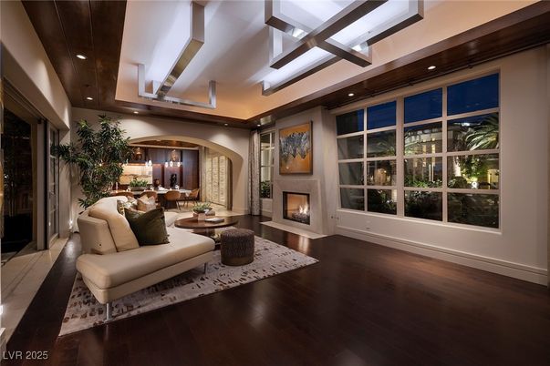 Fireplace, Interior, Living room, Pendant Lights, Recessed Lighting, Wood Texture Flooring