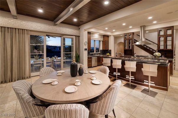 Dining room, Interior, Kitchen, Recessed Lighting, Stainless Steel Appliances, Wooden Ceilings