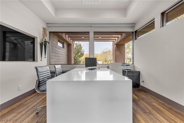 Home Office, Interior, Recessed Lighting, Wood Texture Flooring